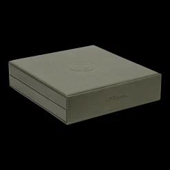 Cigar humidor