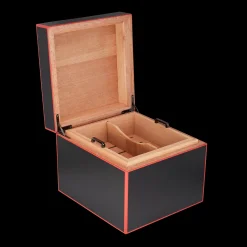 Cigar humidor